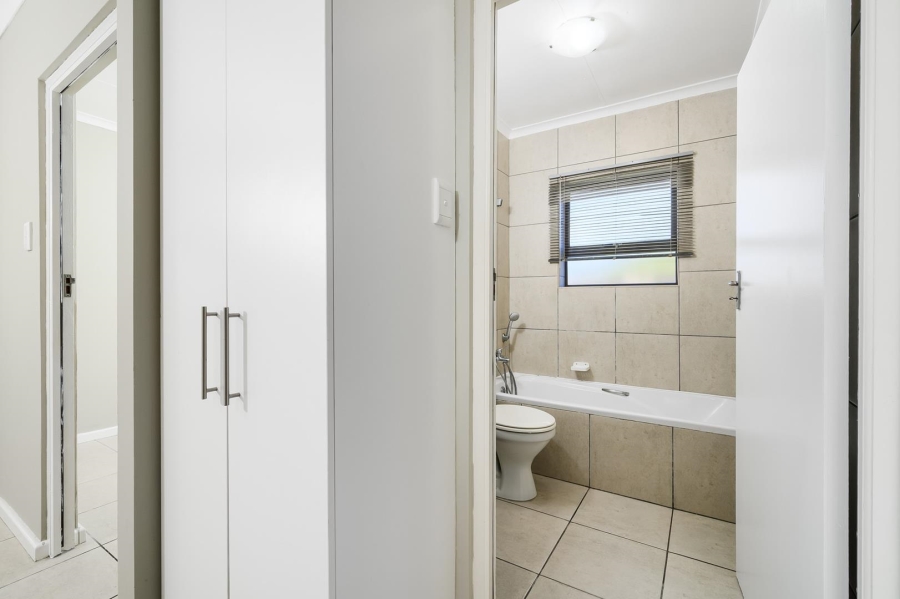 3 Bedroom Property for Sale in Humewood Eastern Cape